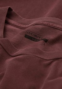 IUMAN Intimissimi Uomo Jednoduché tričko - bordeaux red stone delave