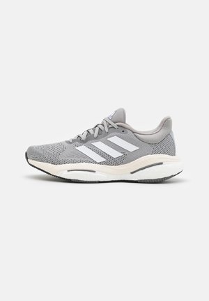 SOLARGLIDE 5 - Nøytrale løpesko - medium grey heather/solid grey/footwear white/grey six