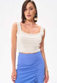 blue shadow SCOR - Top - white