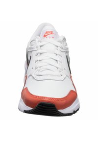 Nike Sportswear Baskets basses - white black magic ember