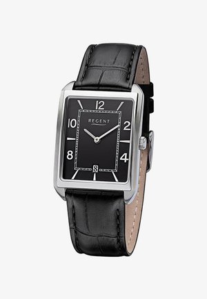 Montre rectangulaire en argent avec cadran noir, chiffres horaires blancs, affichage de la date à 6 heures, et bracelet en cuir noir avec coutures.