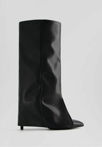 Bershka Korolliset saappaat - black