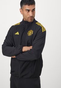 adidas Performance MANCHESTER UNITED EU PRE JACKET - Joukkuetuote - black/hi-res blue/tribe yellow