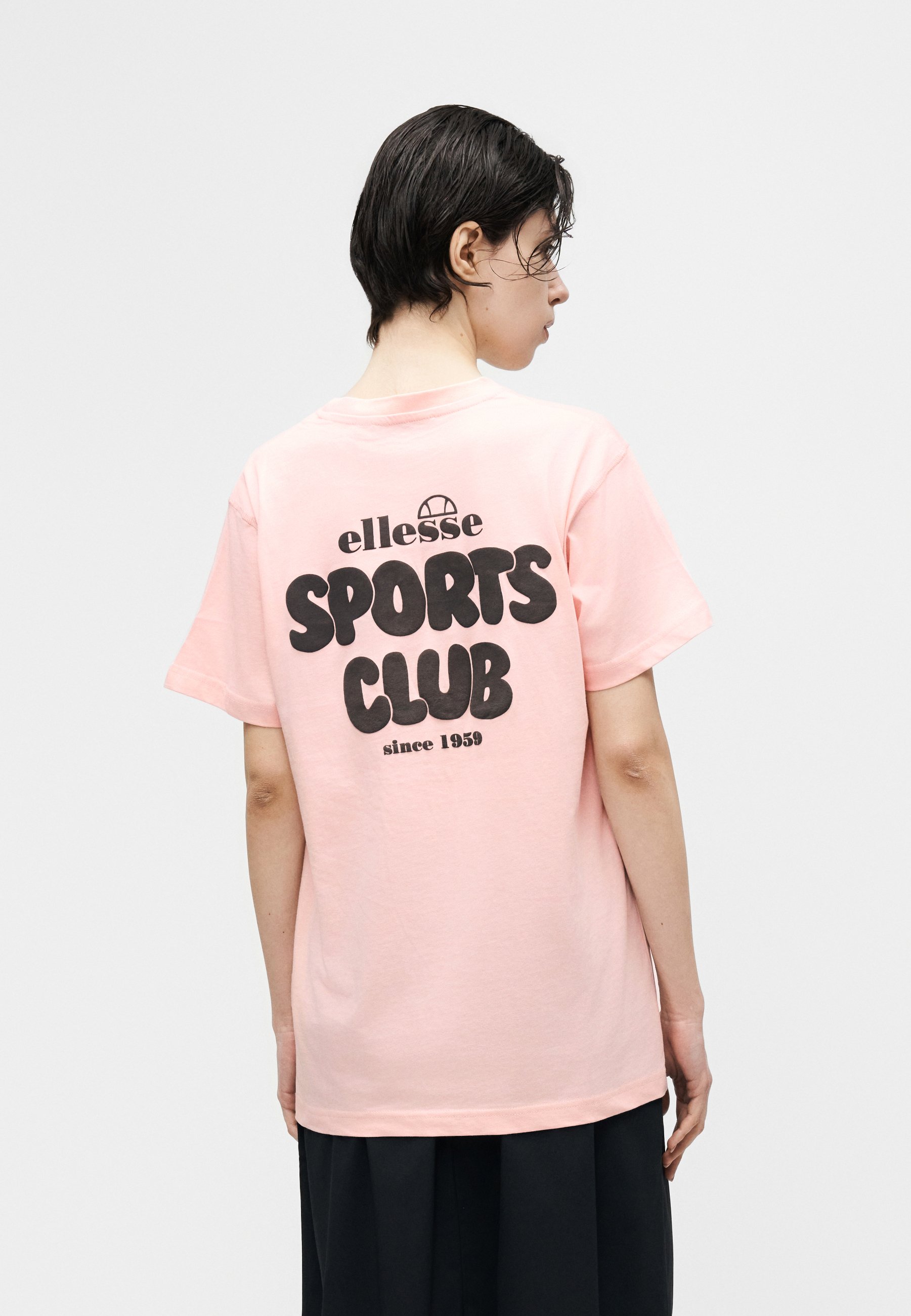 Ellesse TORCETTI T shirt Z Nadrukiem jasnor owy Zalando pl Ellesse TORCETTI T shirt Z Nadrukiem jasnor owy Zalando pl