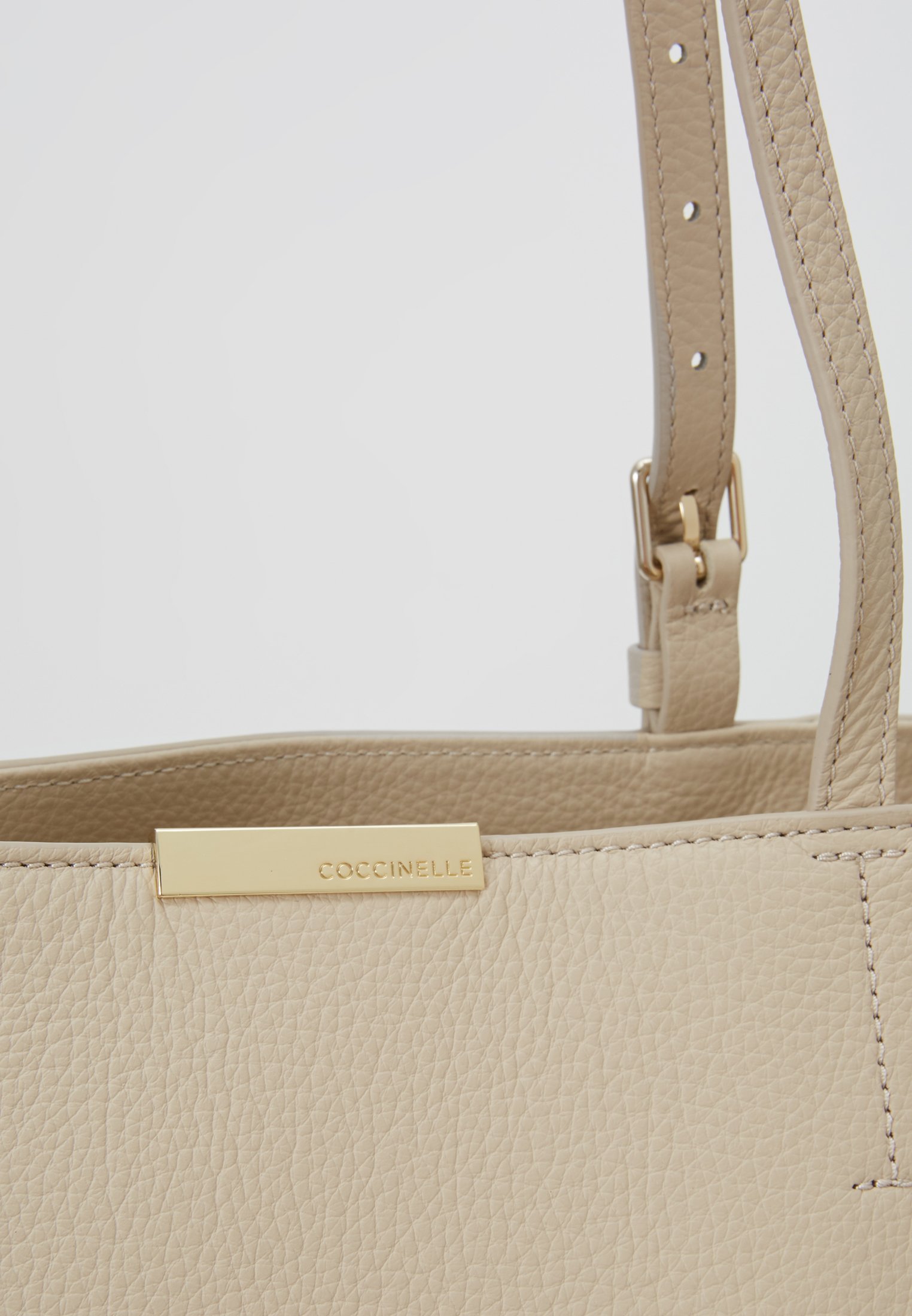 Coccinelle Shoppingveske seashell Zalando.no Coccinelle Shoppingveske seashell Zalando.no