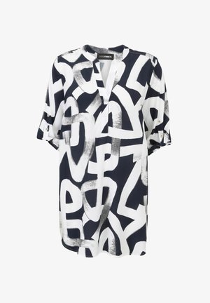 Marinebluse in Weiß mit abstraktem Pinselstrichmuster, kurzen Ärmeln, V-Ausschnitt und Knopfdetails an den Bündchen, aus leichtem Stoff gefertigt.