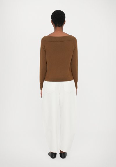 CLOSED WIDE NECK LONG SLEEVE - Jumper - light mocha brown