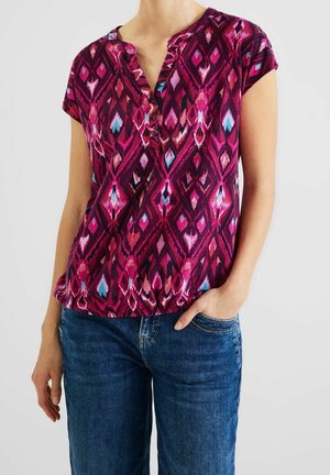Blouse - berry