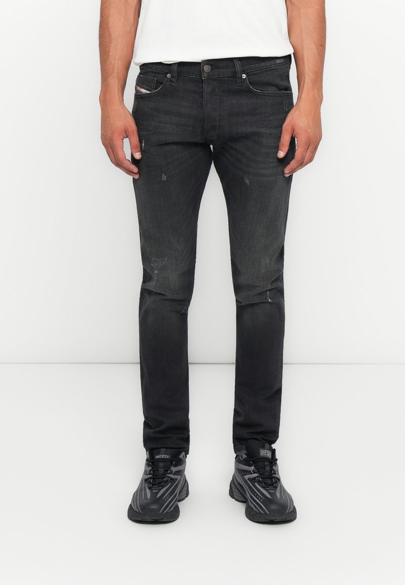Diesel Slim fit jeans rood Diesel Slim fit jeans rood