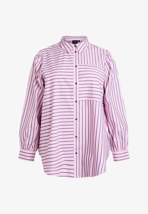 Rosa Hemd mit Knopfleiste, abwechselnd horizontalen und vertikalen navyblauen Streifen, langen Ärmeln und spitzem Kragen.