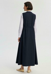 Touché Privé Rochie maxi - navy blue