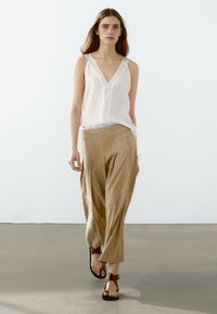 Massimo Dutti FLOWING DOUBLE FABRIC GARMENT - Top - white