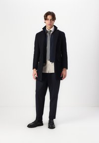 Hackett London CASH COAT WITH BIB - Cappotto classico - navy