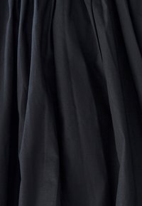Niet geselecteerd, black