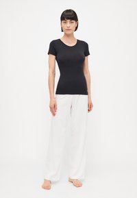 Polo Ralph Lauren ESSENTIALS SLEEP PANTS - Παντελόνι πιτζάμας - white cloud