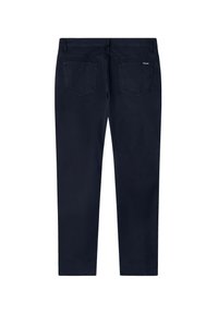 Pantalones de algodón azul marino con un diseño de pierna recta, que cuentan con dos bolsillos traseros y una sutil etiqueta de marca en la cintura. Textura suave.
