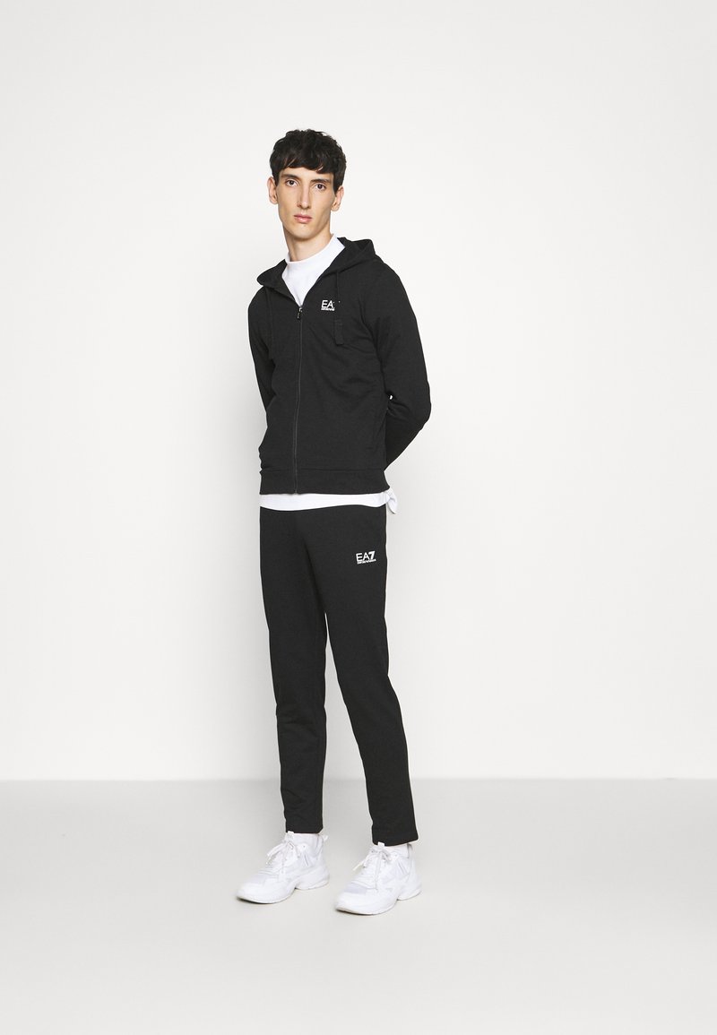 EA7 Emporio Armani Trainingsanzug - Bild 2