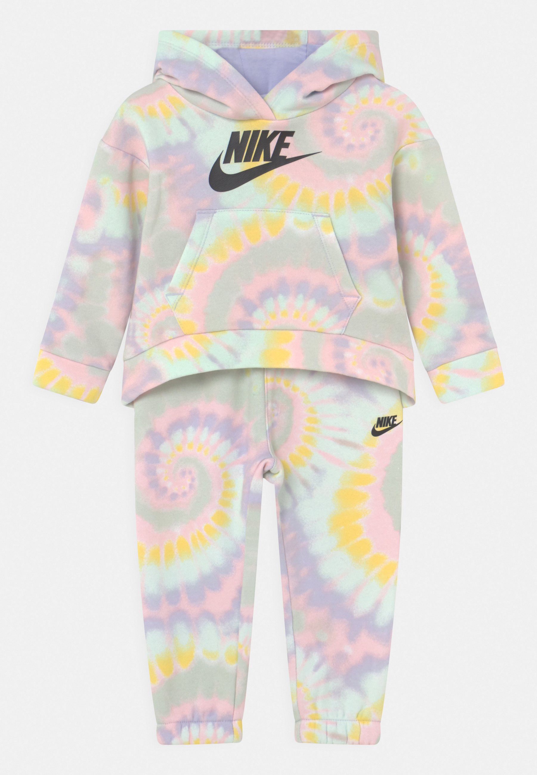 tie dye nike set