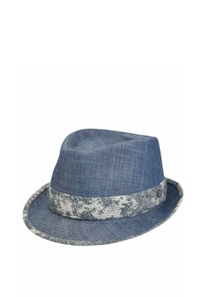 Blauer Filz-Fedora-Hut mit grau-weiß strukturiertem Band am Rand und passendem Besatz an der Krempe.