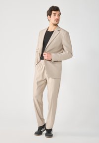Pier One CASUAL SUIT - Traje - grey/beige