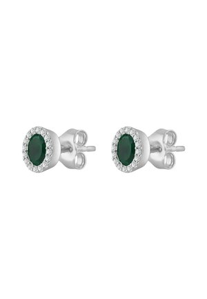Pendientes de plata con piedra ovalada verde oscuro rodeada por pequeños cristales transparentes, con cierre de mariposa.