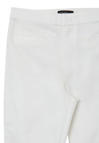 Thumbnail Image 6