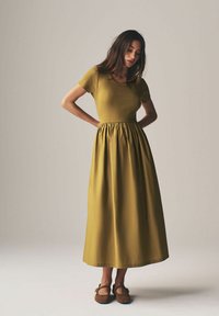THE SET REGULAR FIT - 2 PACK RIBBED SHORT SLEEVE MIX MIDI - Maxi šaty - green black