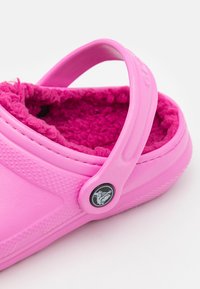 Crocs CLASSIC - Pantofole - rosa