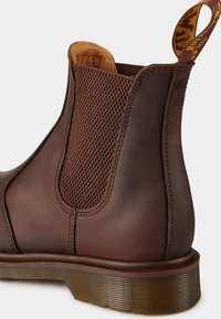 Dr. Martens Kotníkové boty - dark brown