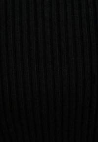 Bershka Kofta - black