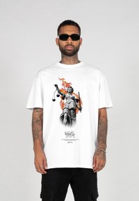 MJ Gonzales JUSTITIA  HEAVY  - T-shirts print - white