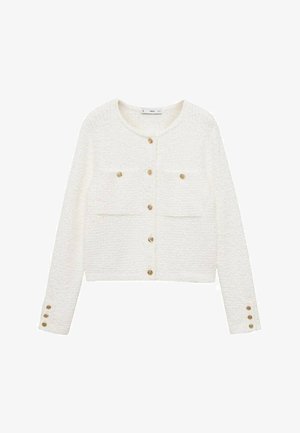 Gilet court blanc en tissu texturé, doté de deux poches avant et d'accents de boutons dorés le long du centre et des manches.