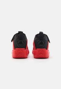 adidas Performance OWNTHEGAME 3.0 UNISEX - Chaussures de basket - core black/red