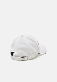 BOSS Sapka - white