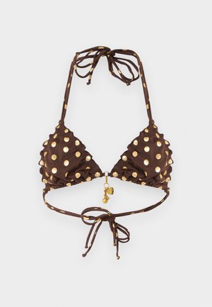 Brun trekant-bikinitopp med gullfargede polkadotter, halterneck og knyting bak, med en liten gullanheng som henger i midten foran.