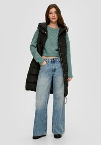 QS - Sweter