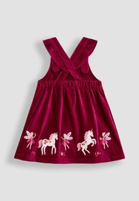 Vestido de terciopelo fucsia para niña pequeña con tirantes cruzados y hadas y unicornios bordados a lo largo del dobladillo.