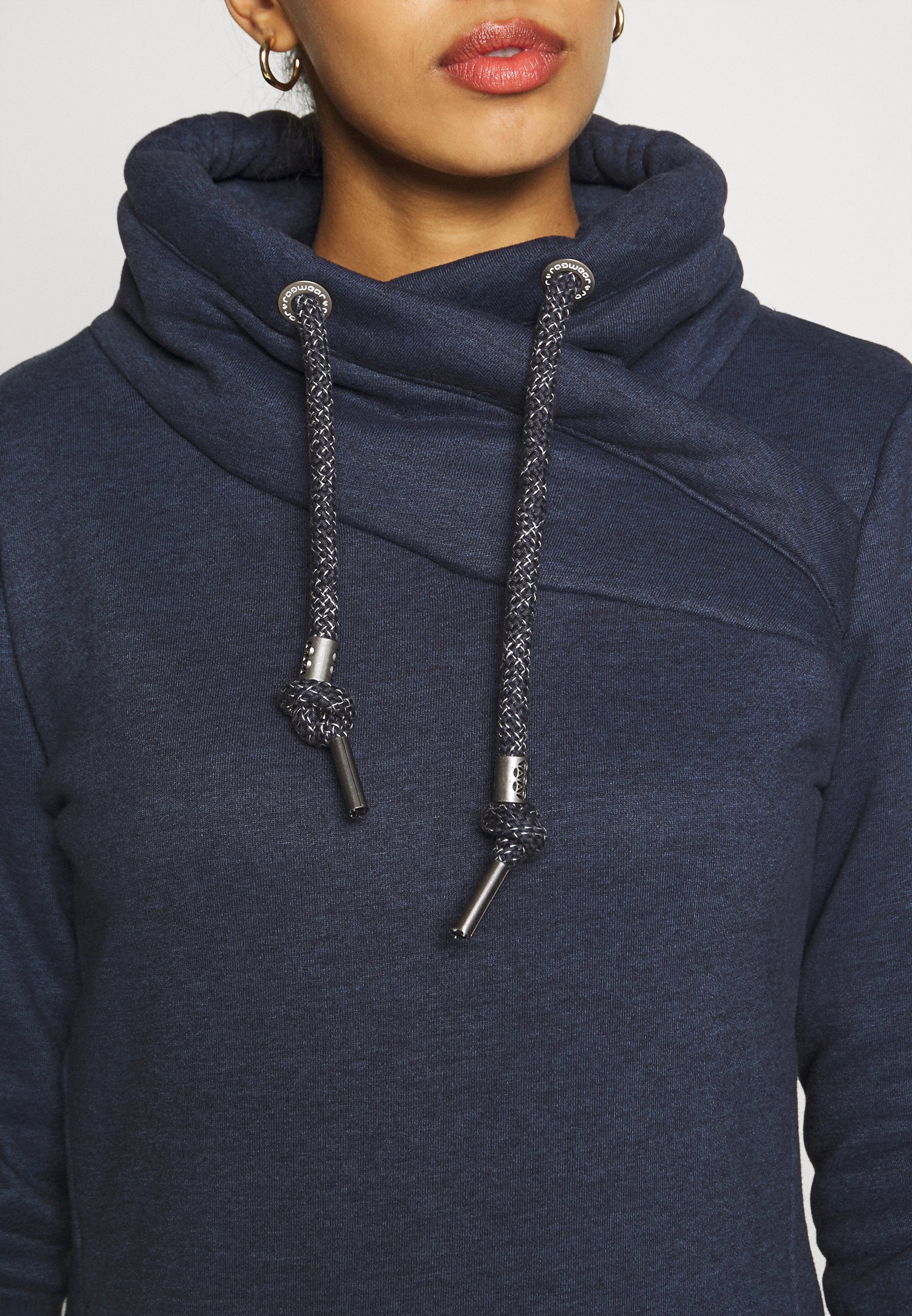 Ragwear NESKA Sweatshirt navydunkelblau Zalando.at Ragwear NESKA Sweatshirt navydunkelblau Zalando.at