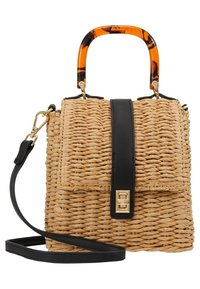 Borsa in paglia intrecciata con dettagli in pelle nera, manico superiore in resina tartarugata ambra, finiture dorate e tracolla rimovibile.