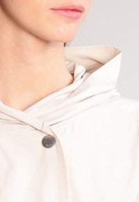 OPUS Pitkä takki - beige