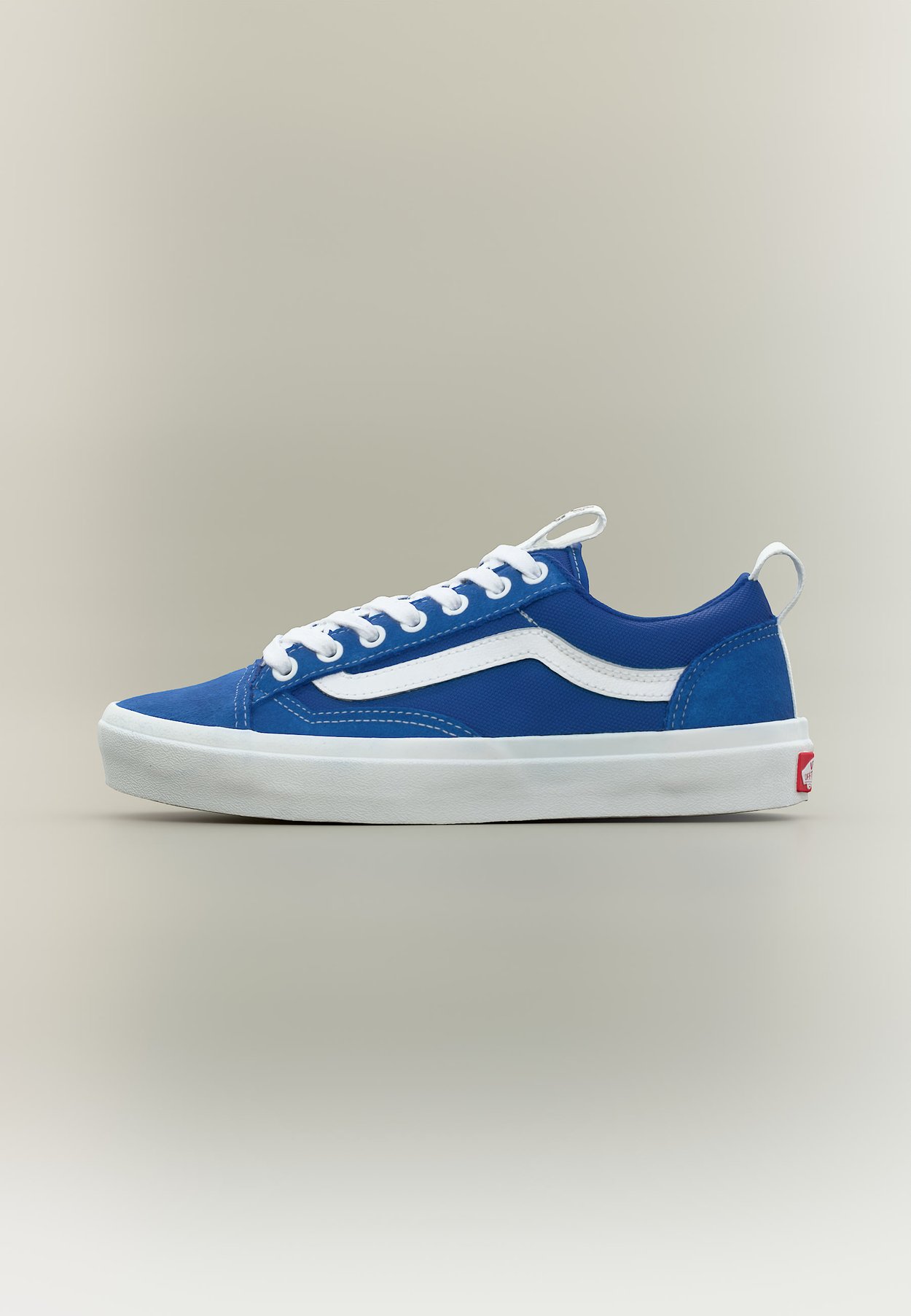 Vans SKATE OLD SKOOL 36 + UNISEX - Trainers - classic blue