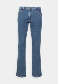Jeans en denim bleu à jambe droite avec poches avant, fermeture par boutons et passants de ceinture, présentés sur un fond blanc uni.