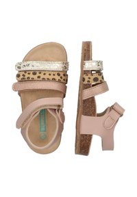 Rosa Sandalen mit mehreren Riemen: texturiertes Gold, Leopardenmuster und einheitliches Braun. Verstellbare Schnalle auf einer Seite und korkähnliche Sohle.