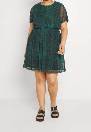 Robe de jour - green