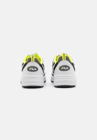 Fila ACTIX - Baskets basses - black/safety yellow