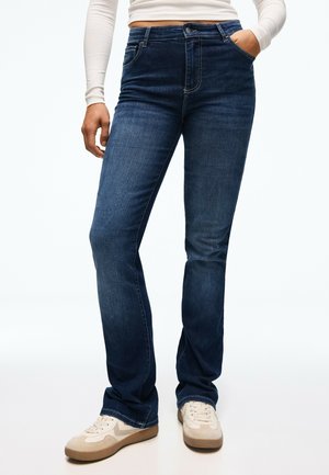 Bershka, - Jeansy Slim Fit