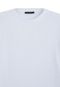 T-shirt bianco in cotone con scollatura rotonda e maniche corte. Presenta una texture sottile e un'etichetta nera del brand sul collo.