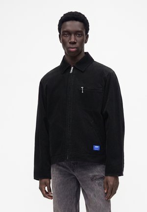 HUGO, Leichte Jacke - black