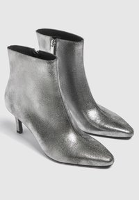 PULL&BEAR Ankle boot