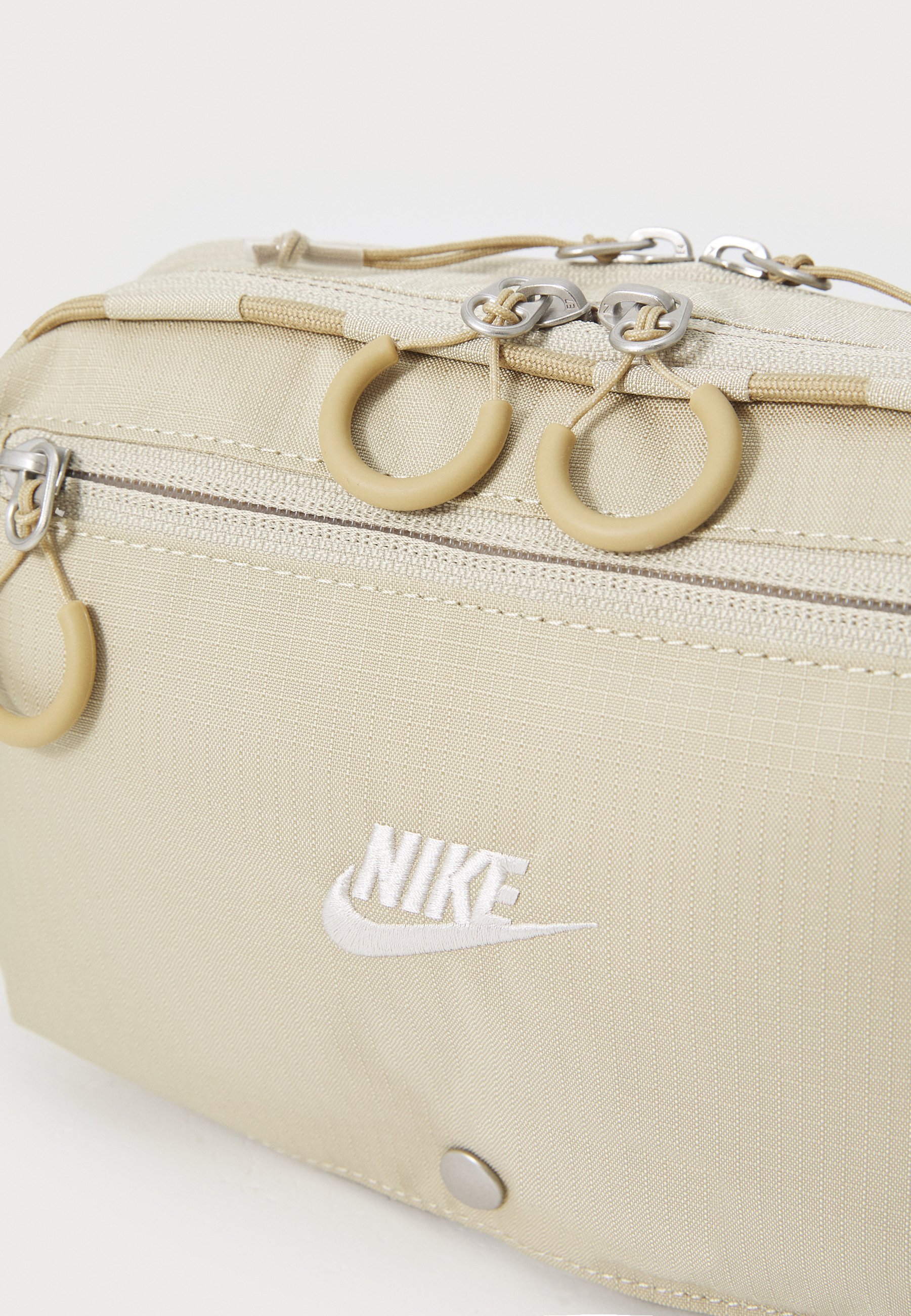 nike winterized utility bag